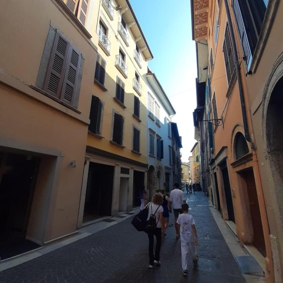 Loft Trabucco - In The Heart Of Salo City Center, Lake View, 4 Rooms Bagian luar foto